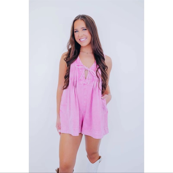 denim romper| never worn - Picture 2 of 2